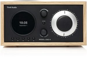 Tivoli Audio Model One+ Heimradio eiche/schwarz